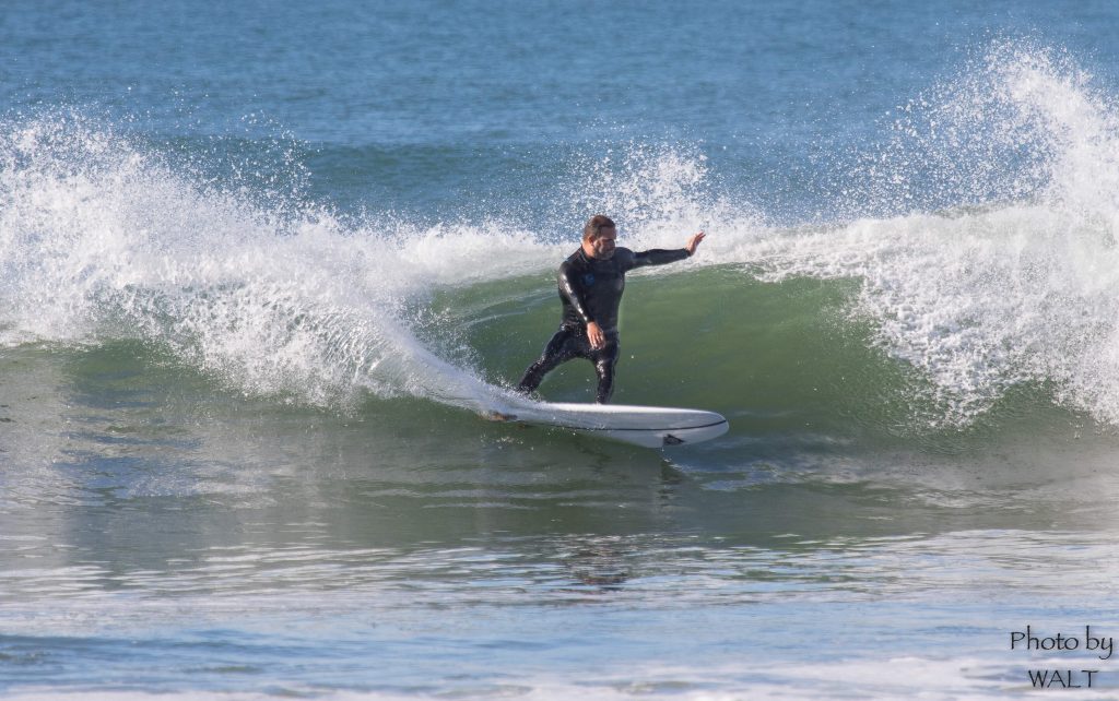 Mike “hendo” Henderson doing a cutback.